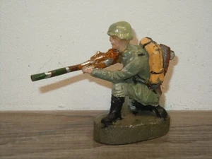Elastolin Germany - Militair Toy - Soldier with Gun *37744 - Picture 1 of 6