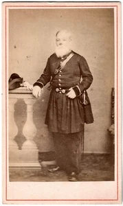 Cdv.Militaire.Fourreau poitrine.Arme.Bicorne.Photo Mongellaz Lyon 1870.Albuminée - Imagen 1 de 2