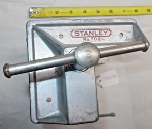 STANLEY No. 702 Woodworkers Aluminum Bench Corner Vise, USA - Picture 1 of 6