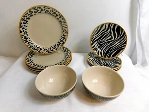 D4 - Robert A. Geary Zambia Safari 10pc Lot Dinners, Salads, Soups - Picture 1 of 9
