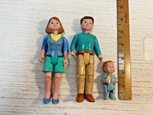 Figuras de muñecas de colección Playskool Loving Family Baby Mom & Dad Dollhouse 1993 - Imagen 1 de 8