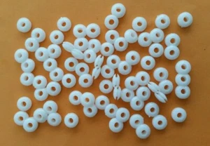 Gummitüllen Kabeldurchführung 4 mm Gummi Schutz Ring Tülle 50 Stück weiß - Bild 1 von 9