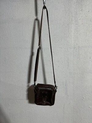 Vagabond Traveler Messenger Bag Crossbody Shoulder Strap Bag Brown Leather - Image 1 of 4