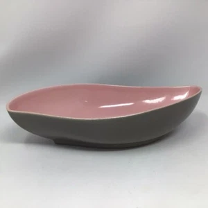 Vintage MCM Roselane Pottery Serving Dish Pink Gray Paisley Shaped A11 - Picture 1 of 9