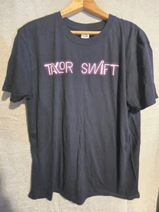 Taylor Swift 1989 World Tour T-Shirt Black Size XL - Picture 1 of 4