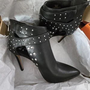 Womans Fun Sexy studded black booties Size 9  - Picture 1 of 7