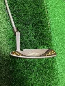 Scotty Cameron BRAD FAXON Laguna 2.5 Putter 34 inches RH Rare - Picture 1 of 5