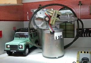 Land Rover Defender Wiper Motor Unit OEM TD5 TDCI Windscreen DLB500170X LR055350 - Picture 1 of 4