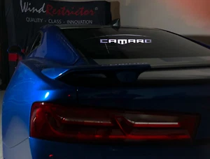 Letrero ventana trasera Camaro 6ta generación cupé personalizado con placa brillante iluminada - Imagen 1 de 7
