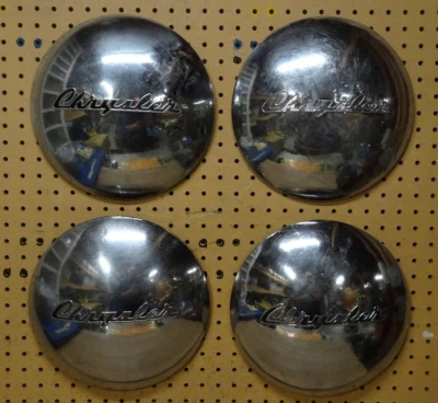 Juego de 4 Tapacubos Plato Perro 11" Chrysler Town&Country/Imperial 300 (DD282) Foto 1 de 4