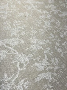 Jim Lawrence Isabelle Printed Linen In White Fabric Remnant - Picture 1 of 4
