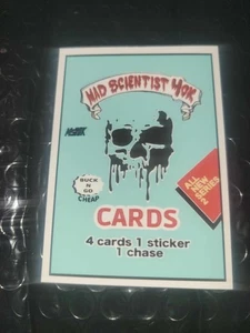 Mad Scientist 40K GPK Spoof SP  Series 2  Teal Art Magnet - Foto 1 di 2