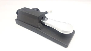 Studiologic VFP1 / 10 - VFP1 / 15 piano style sustain pedal mit Umschalter - Bild 1 von 10