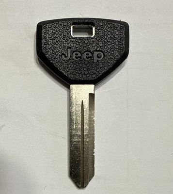 1 KEY BLANK FOR JEEEP CHEROKEE WRANGLER GRAND CHEROKEE IGNITION & DOOR KEY Foto 1 de 2