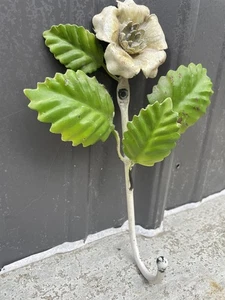 Vintage Toleware Metal Flower Floral Wall Hook Decor NL - Picture 1 of 5