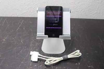 Apple iPod touch 3rd Generation Silver (32 GB) Model A1318 - Black - Read* - Image 1 of 4