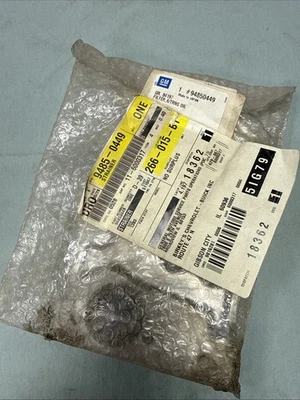 New NOS Genuine GM 94850449 Automatic Transmission Oil Filter SCK14 - Image 1 of 3