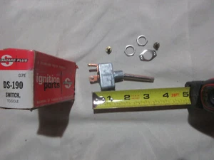 NOS Toggle Switch Standard Motor Products DS190 - Picture 1 of 5