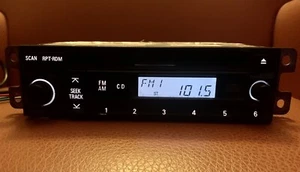 02-03 Mitsubishi Lancer Diamante P001 Radio CD Player MR587268 OEM Tested - Picture 1 of 7