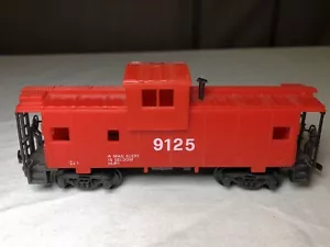 Model Power 1259 Caboose - Picture 1 of 12