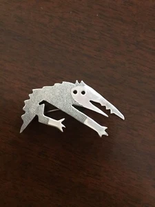 Leitz Sterling Pin - Picture 1 of 3