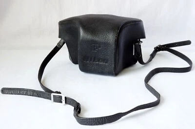 VTG Nikon F Nippon Kogaku Camera Semi Soft Black Leather Eveready Case w/ Strap - Image 1 of 4