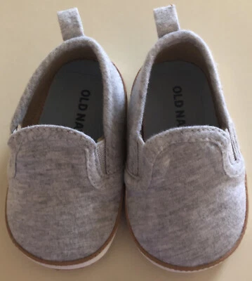 Old Navy Bebé Niño 0-3 Meses Gris Sin Cordones Zapatos para Cuna Foto 1 de 3