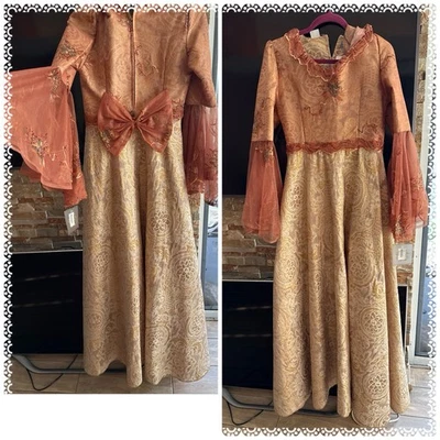 VTG ALKarnak Embroidered Traditional Gold Brocade/Blend Gown Bell Sleeves NEWsz1 - Image 1 of 4