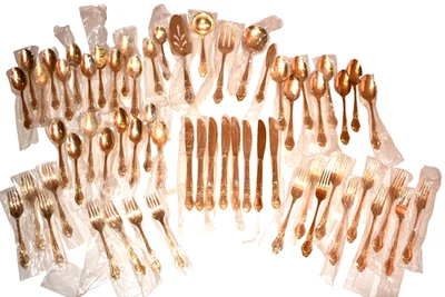 Juego de cubiertos Antonette oro acero inoxidable 60 piezas presente Japón NUEVO envuelto - Imagen 1 de 4