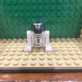 LEGO Star Wars 8088 ARC-170 - Astromech Droid R4-P44 -AS IS NO REFUNDS