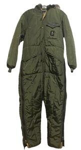 Vintage RefrigiWear Snowsuit Sz XL Green Heavy Insulated Work Coveralls - Picture 1 of 9