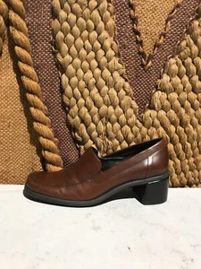 Zapatos de tacón mocasines Naturalizer marrón de cuero talla 9M para mujer de EE. UU. - Imagen 1 de 9