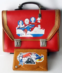 RARE VINTAGE 70'S BATTLE OF THE PLANETS GREEK SCHOOL BAG + PENCIL CASE NEW ! - Picture 1 of 14