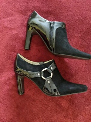 Novo Sapato Feminino Bellini Preto Couro Patente e Camurça Tamanho 8.5. Novo na caixa - Imagem 1 de 4