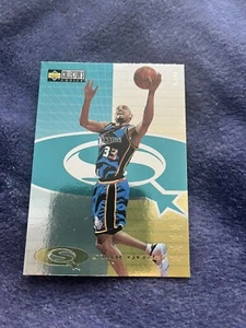 1997 Upper Deck Collector's Choice Grant Hill Starquest Gold #SQ86 NBA Pistons - Picture 1 of 2