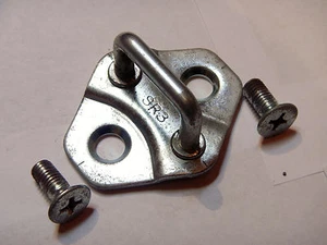 97-01 HONDA PRELUDE DOOR LATCH STRIKER PLATE AND MOUNTING SCREWS - Picture 1 of 6