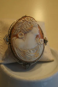Estate Cameo Brooch 14kt White Gold with Shell Design(SALE SALE) - Picture 1 of 9