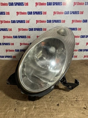 NISSAN MICRA MK3 K12 2003 LADO DEL PASAJERO CROMO INSERCIÓN LUZ HALÓGENA LÁMPARA DE CABEZA Foto 1 de 4