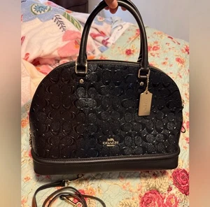 Coach Satchel Bag Signature Patern Leather Black - Picture 1 of 5