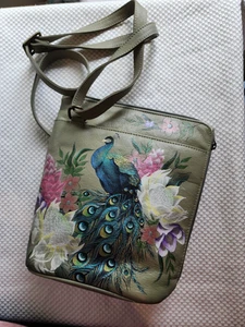Anuschka handbemalte Lederhandtasche mit Pfau & Blumen - Bild 1 von 5