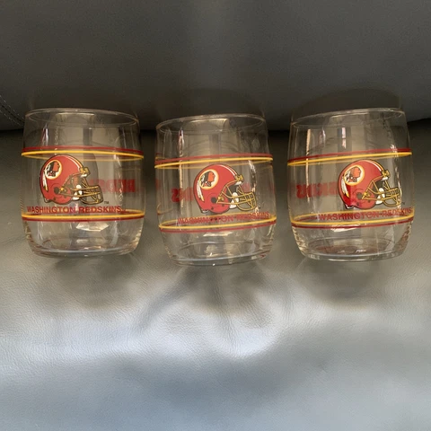 Set Of 3 VINTAGE WASHINGTON REDSKINS SHORT DRINKING GLASS Cover