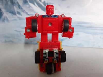 Transformers clone Esso Robot Racer 5 Command Van - Image 1 of 3