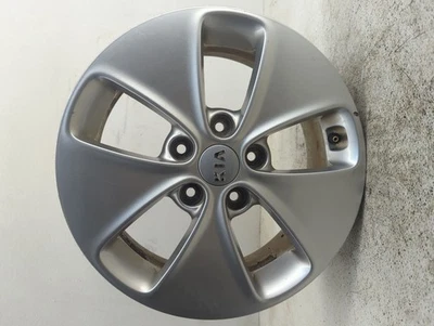 2014-2015 Kia Soul Oem Wheel Rim H92KD - Image 1 of 4