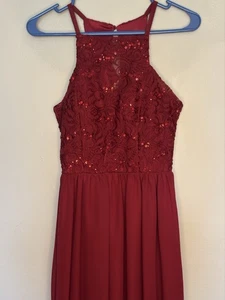 Speechless Junior Kleid Burgund Abendkleid Spitze Mieder hochgeschlossen Größe 7 - Bild 1 von 10