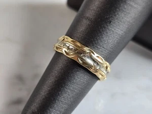 Womens Vintage Estate 10K Mixed Gold Etched Gladstone Band Ring 2.1g E1357 - Picture 1 of 5