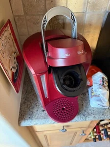 Keurig coffee included Bundle - Red Rhubarb K50 Coffee Maker - Picture 1 of 5