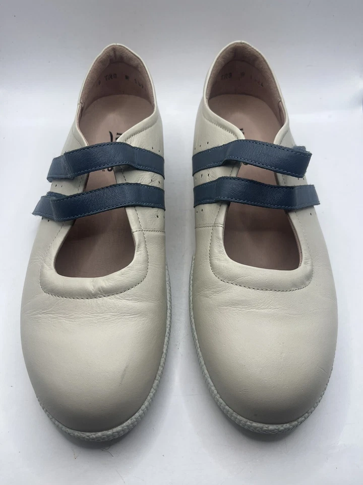 Damas Cuero Crema Kumfs Azul Doble Correa Gancho y Ojo Cierre Talla 8 Ballet Foto 1 de 4