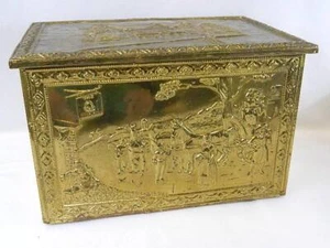 Vintage PEERAGE BRASS Coal, Tinder, Kindling, Scuttle Box Embossed Pub Scenes. - Picture 1 of 1