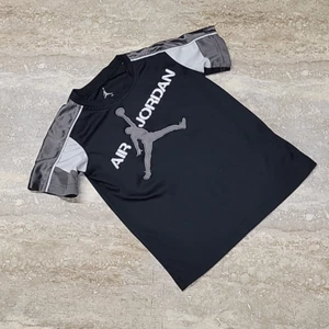 AIR JORDAN YOUTH  100% POLY TEE SIZE BOYS  7 - Picture 1 of 6