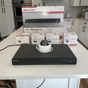 HikVision DS-7600 Netzwerk Videorecorder mit 4 IR Fixed Dome Kameras - Bild 1 von 13